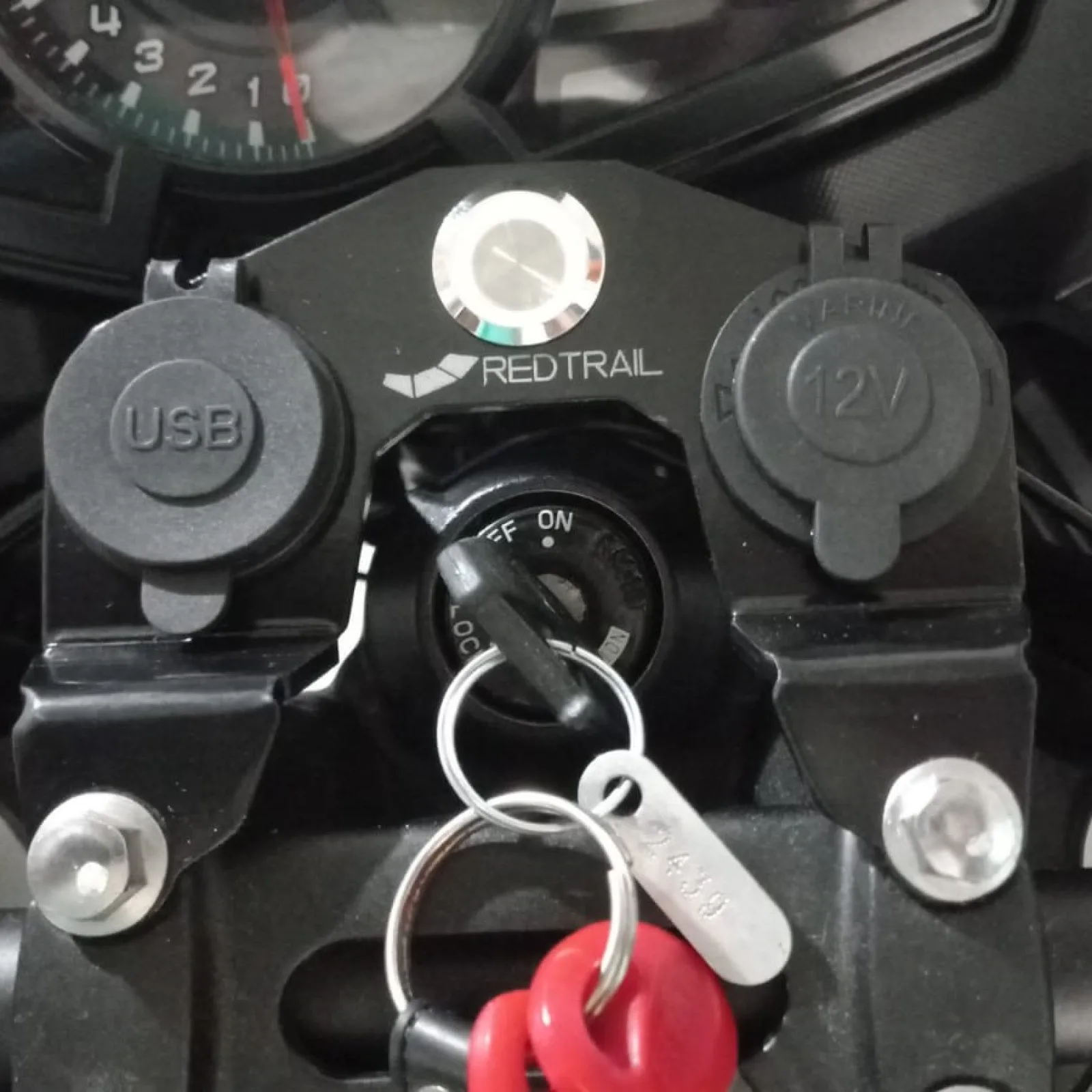 Tablero 12v + 5v USB