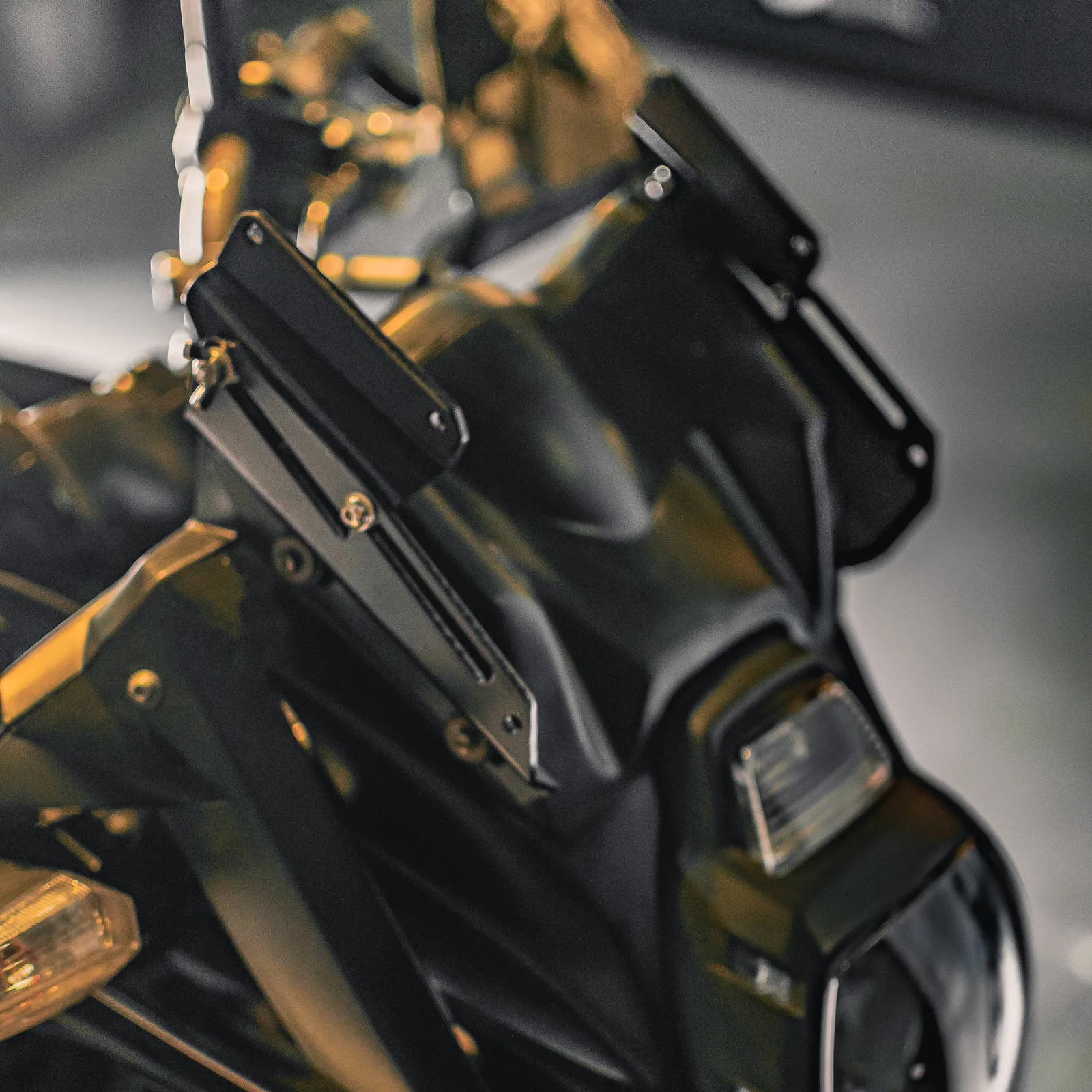 Soporte Elevador de Parabrisas